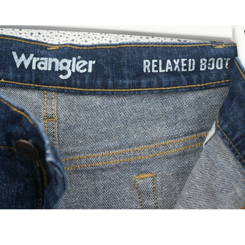 Wrangler Relaxed Boot Jeans Mens 40x30 Dark Wash Blue Denim 112358883